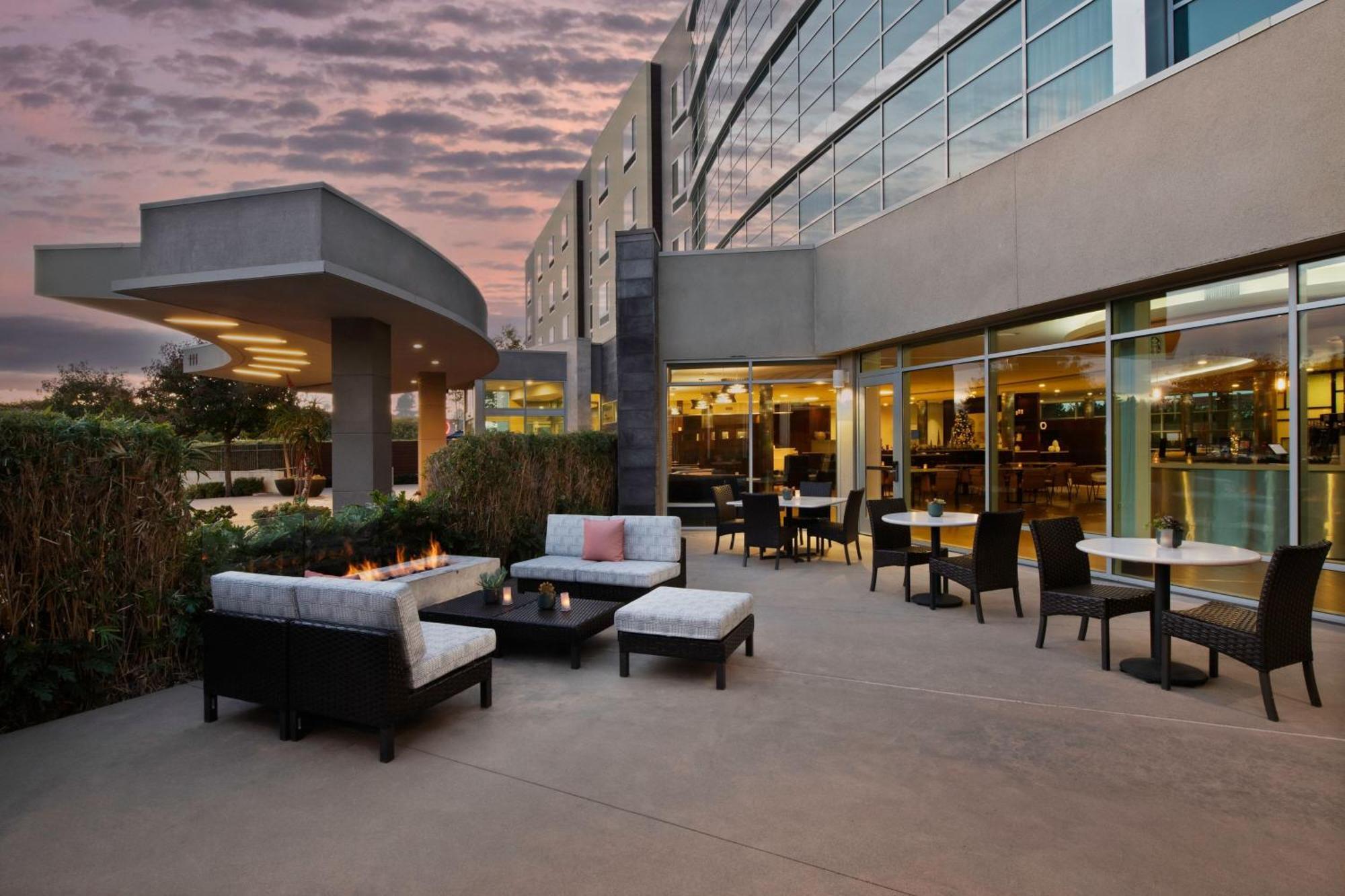 Courtyard By Marriott San Jose North/ Silicon Valley Eksteriør billede